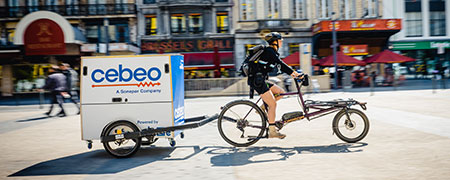 Cebeo livre désormais les clients bruxellois avec des coursiers à vélo 